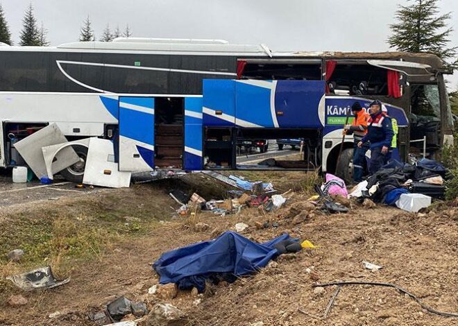 Son dakika… Eskişehir’de yolcu otobüsü takla attı! Ölü ve yaralılar var